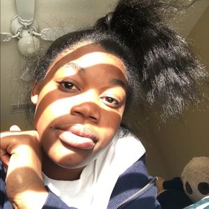 Meet your Posher, Tamia